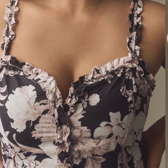 Sleeveless Sweetheart A-Line Midi Dress - Picture 4 of 14